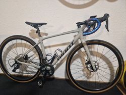 Giant Contend AR 2-M21 - Concrete 2021 velikost S