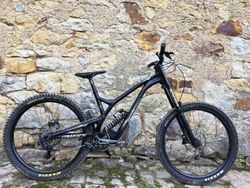 Commecal DH V4.2