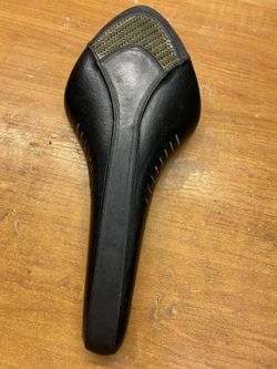 Prodám sedlo Fizik Arione Carbon
