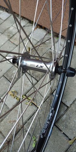 Zapletená kola - náboj Shimano Deore LX, výplet DT Swiss, ráfek RODI Skorpion 