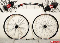 DT Swiss XR 4.2D + DT Swiss 240s 