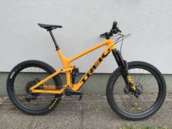 TREK REMEDY 9.8 2022
