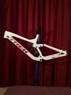 Trek Session 9.9+FOX X2 kashima