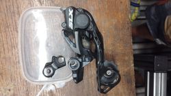 Přehazovačka Shimano SLX RD-M675 10s