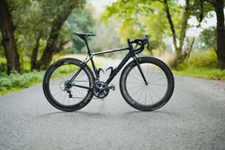 ULTIMATE CF SL 9.0 AERO