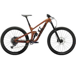 TREK Slash 8, vel. S a L model 2023 - nové kolo se slevou 33.500 Kč