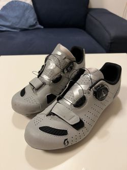 Dámské silniční cyklistické tretry