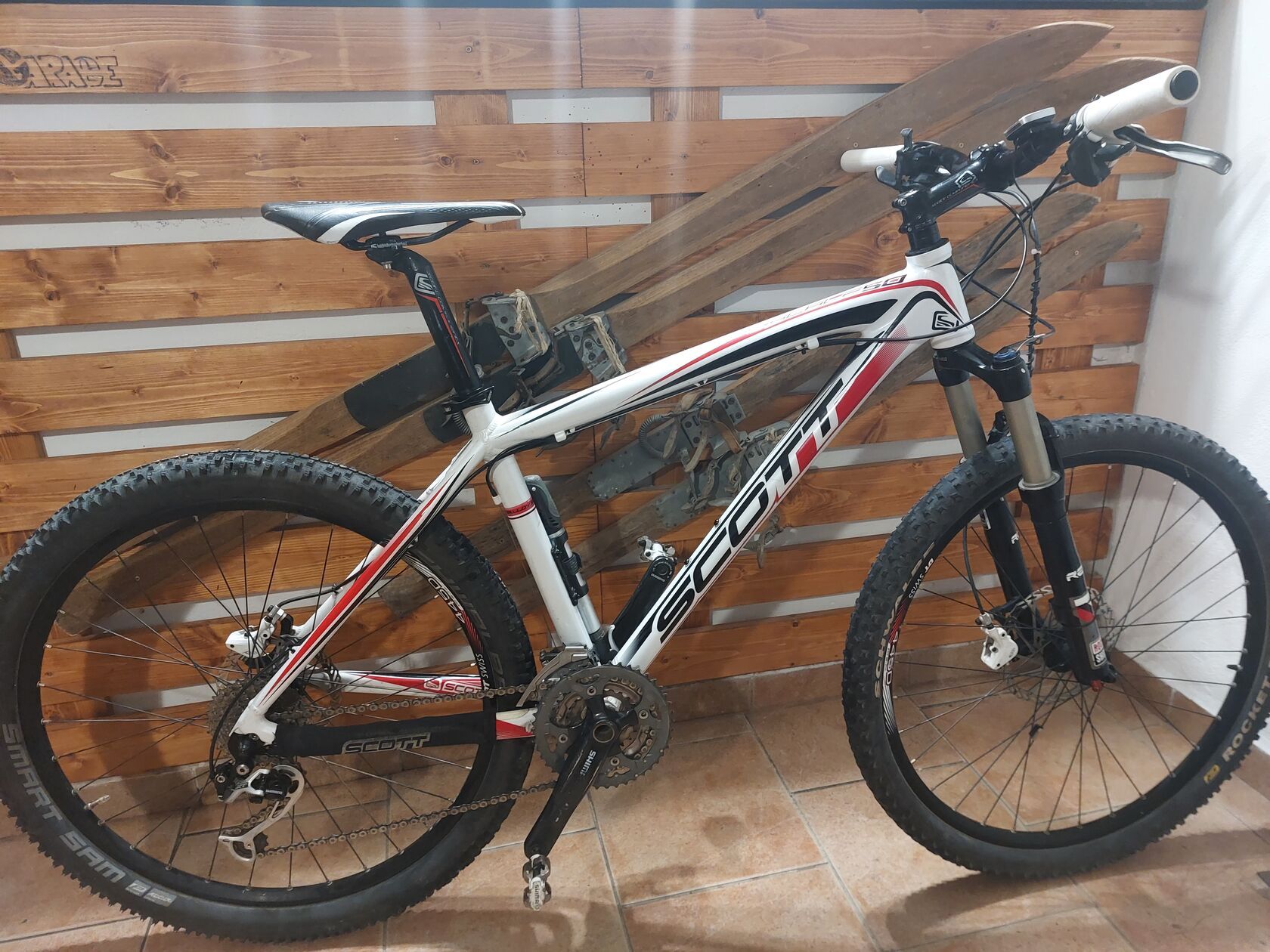 Scott scale 50 2010 sales
