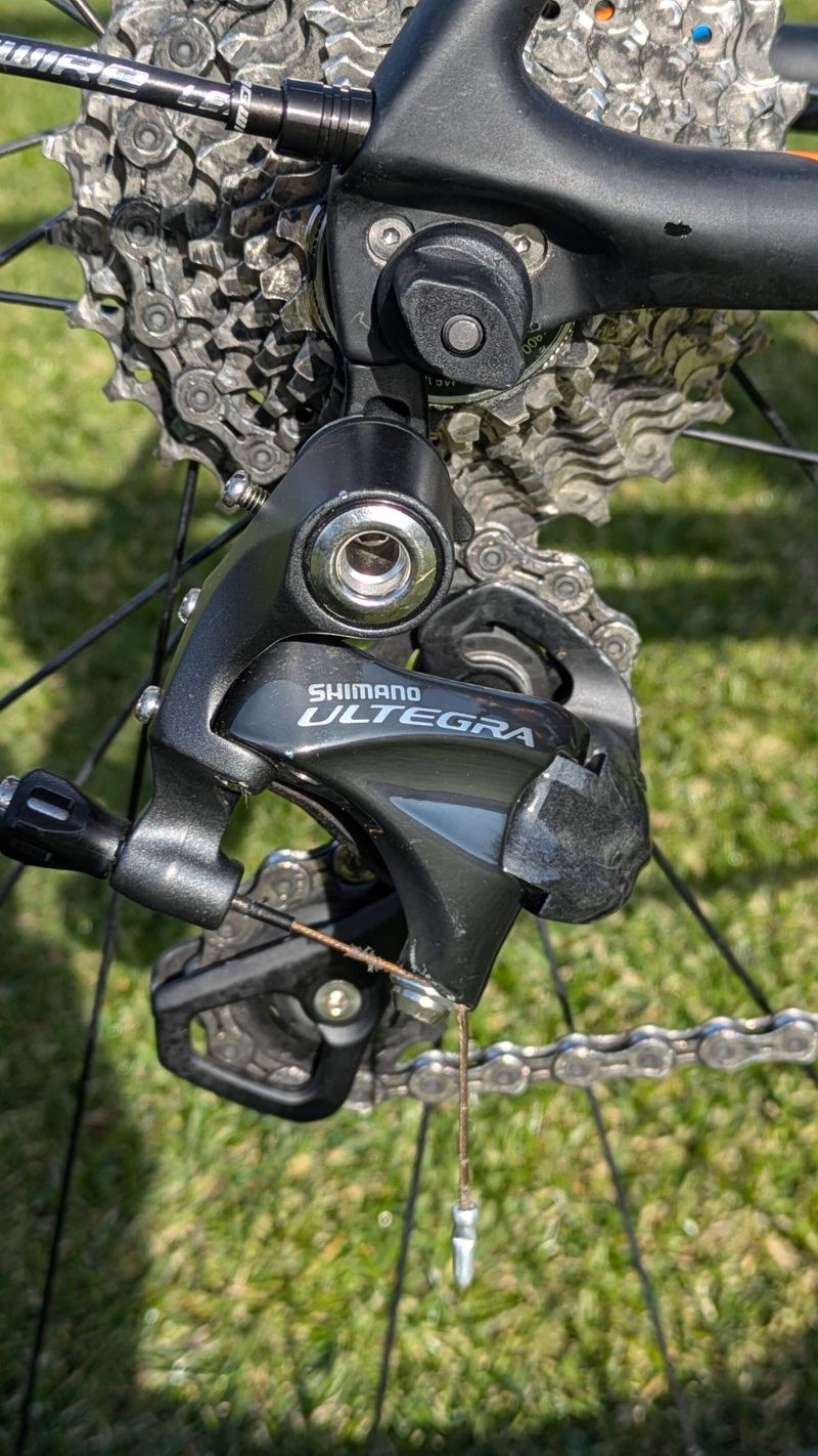 Giant TCR Advanced 1, karbonový rám, Ultegra