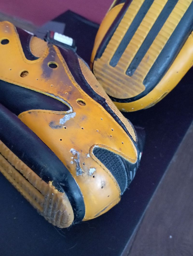 Silniční tretry Adidas