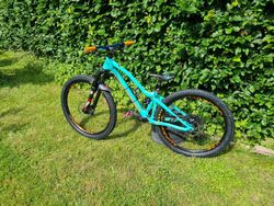 Prodám Youth Enduro Mondraker Factor 24 