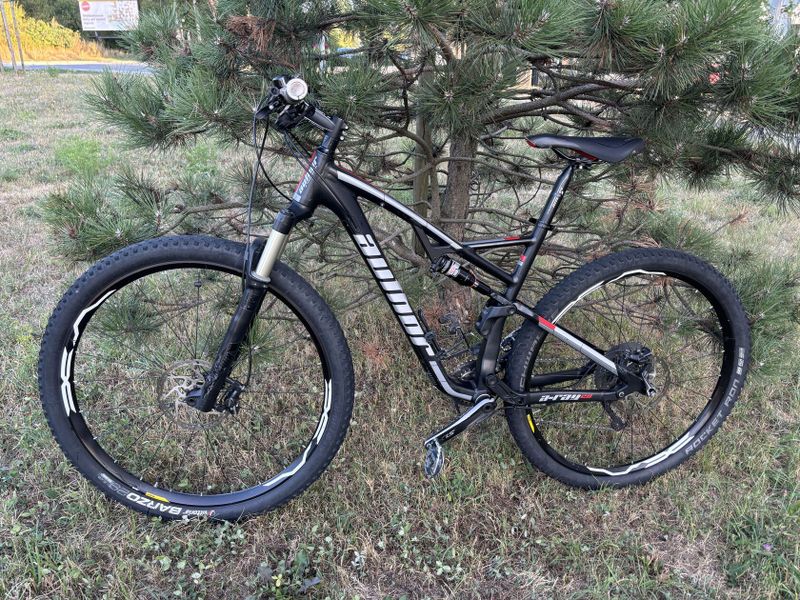 Predám celoodpružený MTB Author A-Ray so záručným listom (Shimano SLX, Mavix, …) + náhradné diely