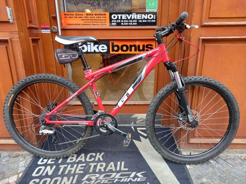 GT Avalanche 26" vel. S