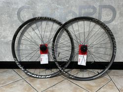 Karbonová kola Bontrager Kovee Elite 29” Boost