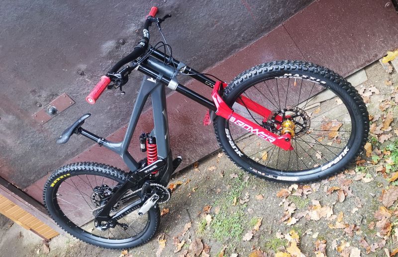 YT Industries TUES 27 AL Black Magic 2023
