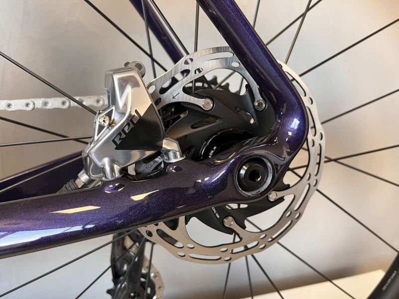 Nové Rondo HRVT CF0, Sram Red, vel. L
