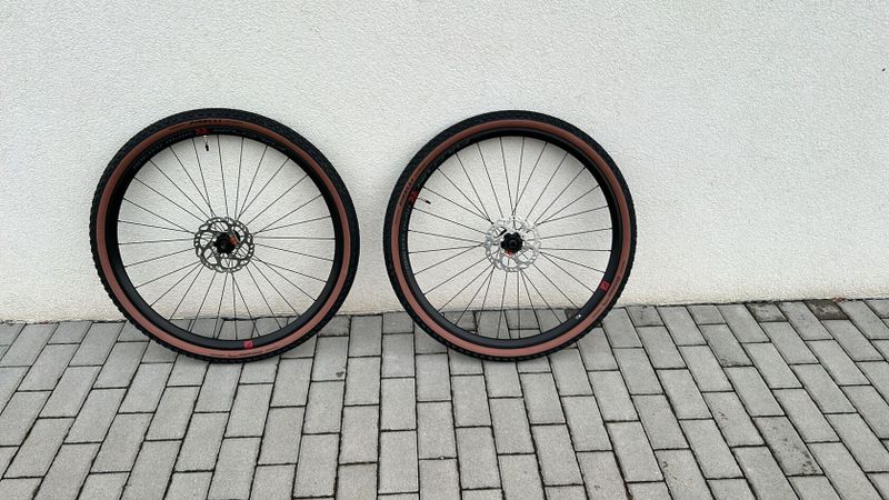 Zapletená gravel kola FULCRUM