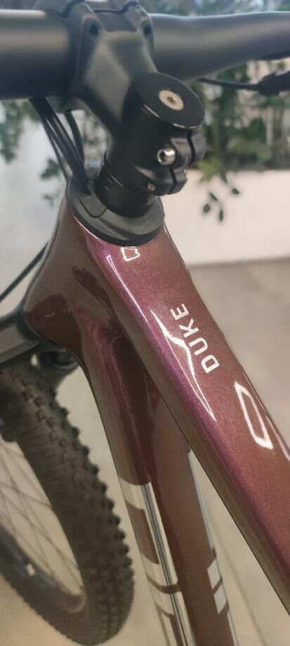 Prodám NOVÉ celoodpružené karbonové kolo zn. PELLS Duke FS 2 Eggplant, vel. L 
