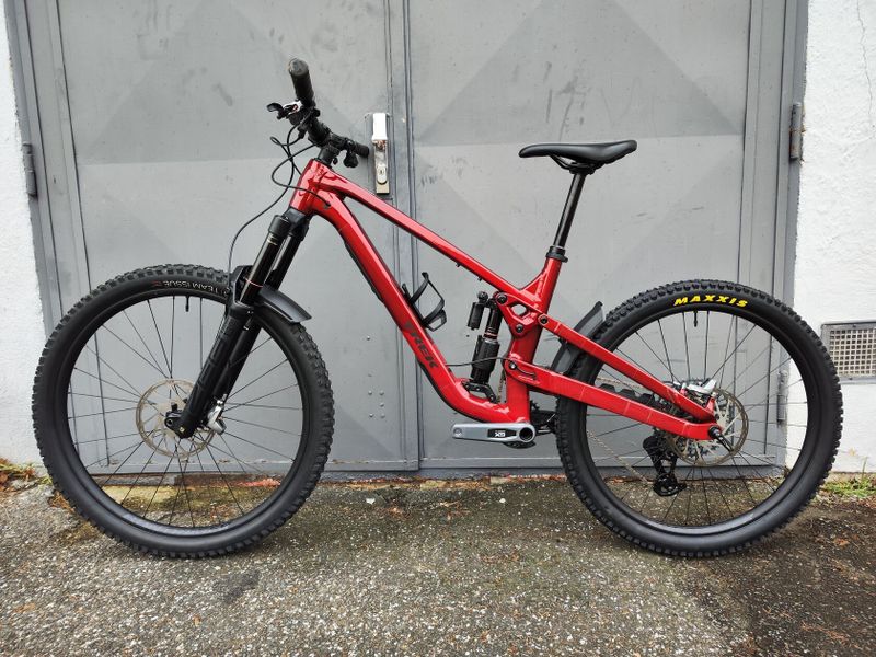 TREK SLASH 9 2024