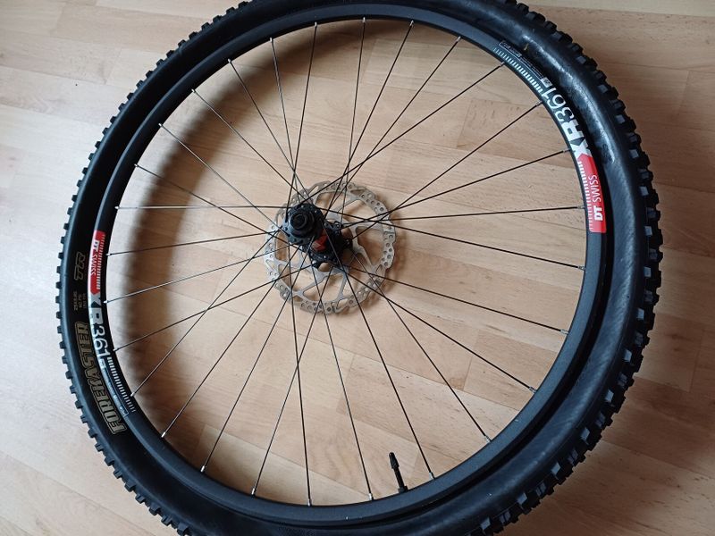 DT Swiss XR361 / DT 240
