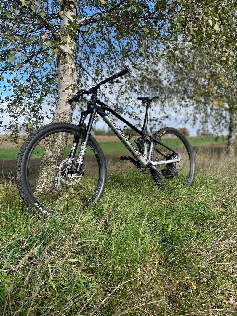 MONDRAKER - Foxy 29 racing silver/black 