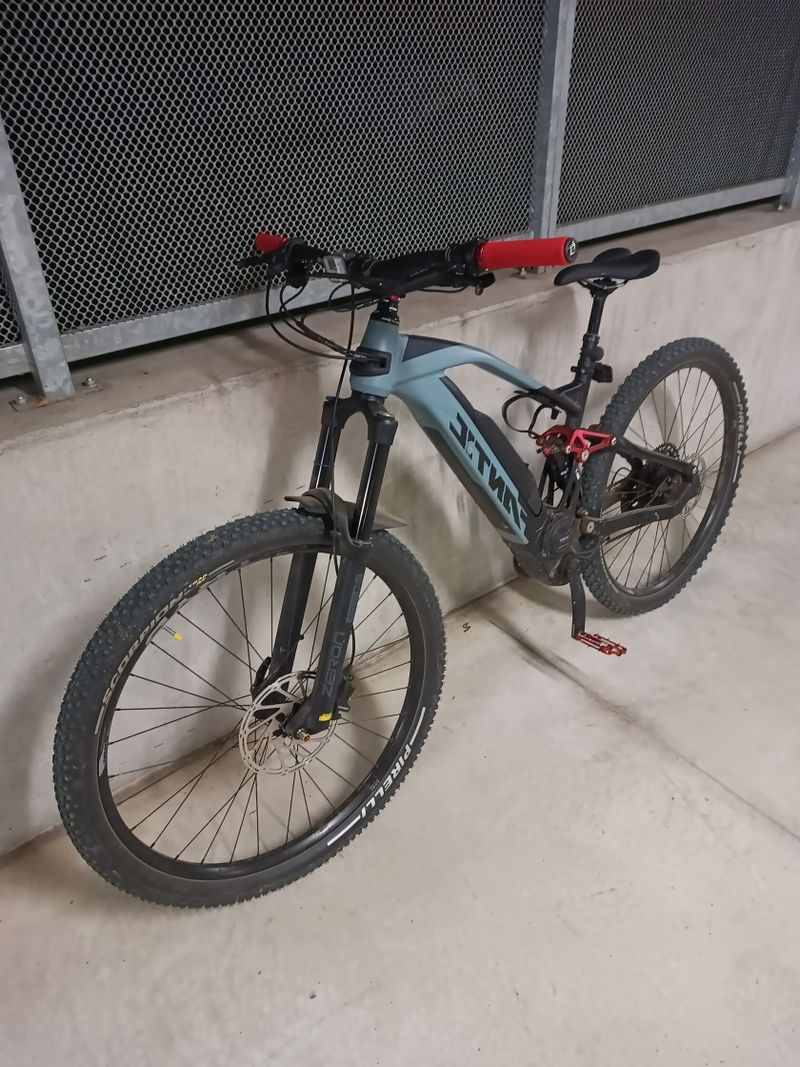 Trailové elektrokolo Fantic XTF 1.5 29