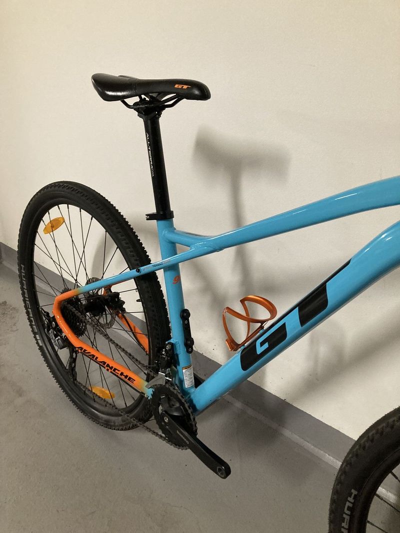 GT Avalanche 29”