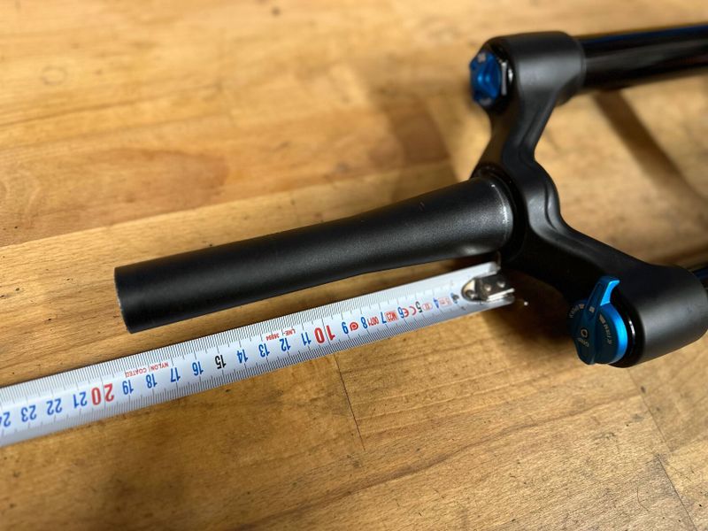 2020 Performance E-bike Series 36 FLOAT 27.5 180 Grip