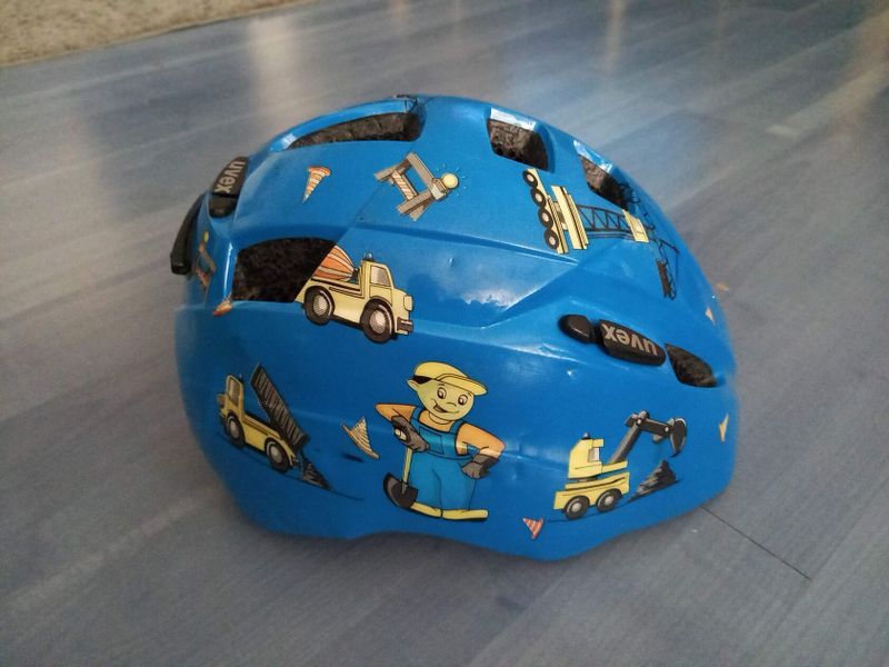 Dětské helmy UVEX
