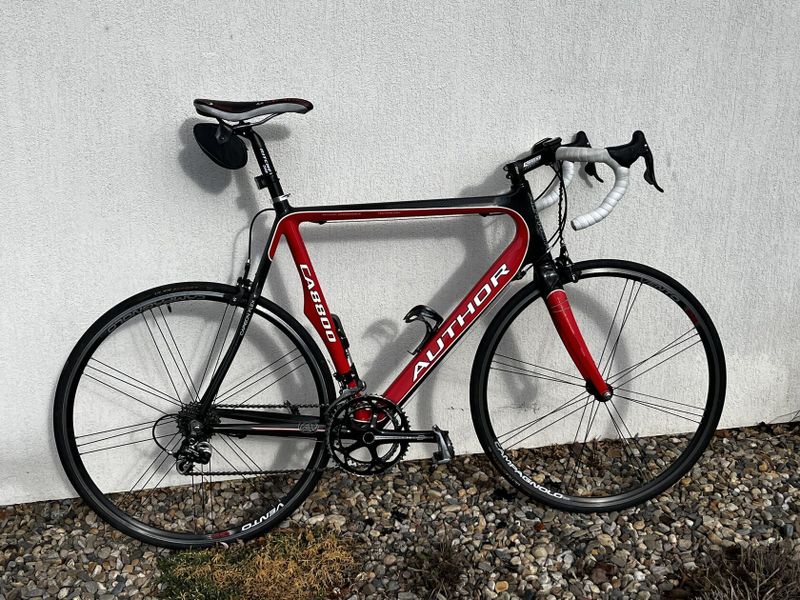 AUTHOR CA8800 + CAMPAGNOLO osazení