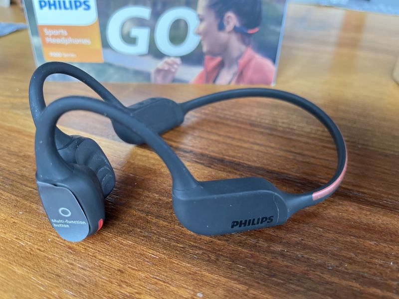 Sportovní sluchátka Philips GO 7607