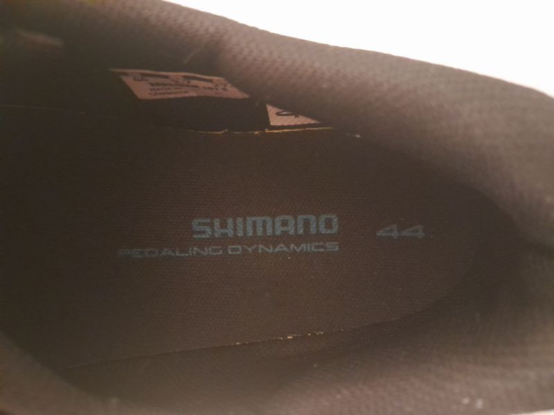 Tretry Shimano RC100, vel. 44