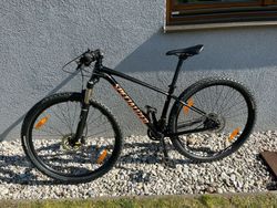 Prodám odlehčené dívčí horské kolo Specialized Rockhopper, kola 29" velikost rámu S