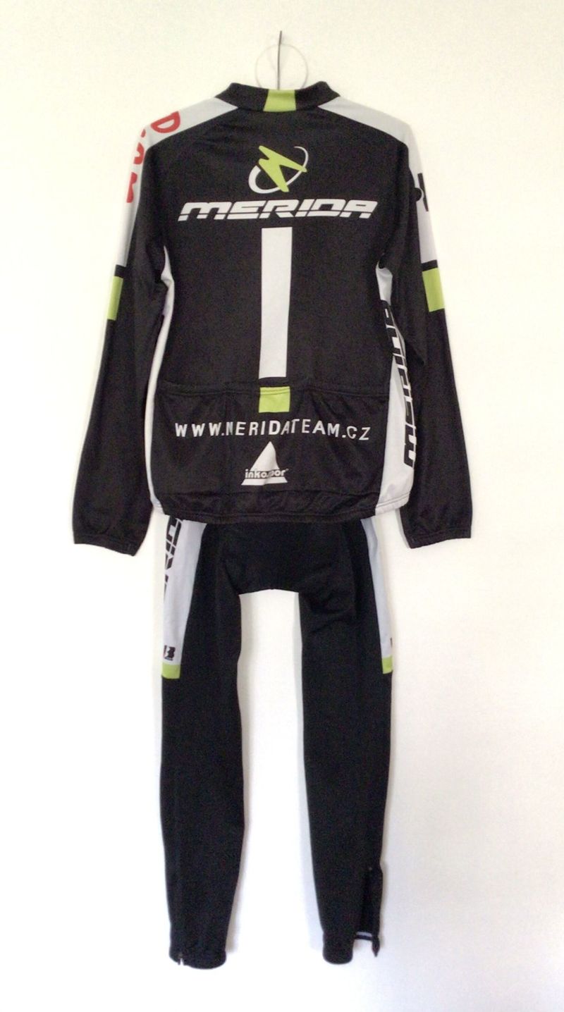 Zateplený cyklo komplet Merida (dres + kalhoty) v závodním designu