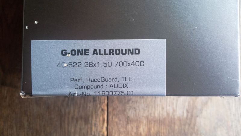 Nepoužitý plášť Schwalbe plášť G-ONE ALLROUND 35-622 Addix Performance TLE RaceGuard skládací