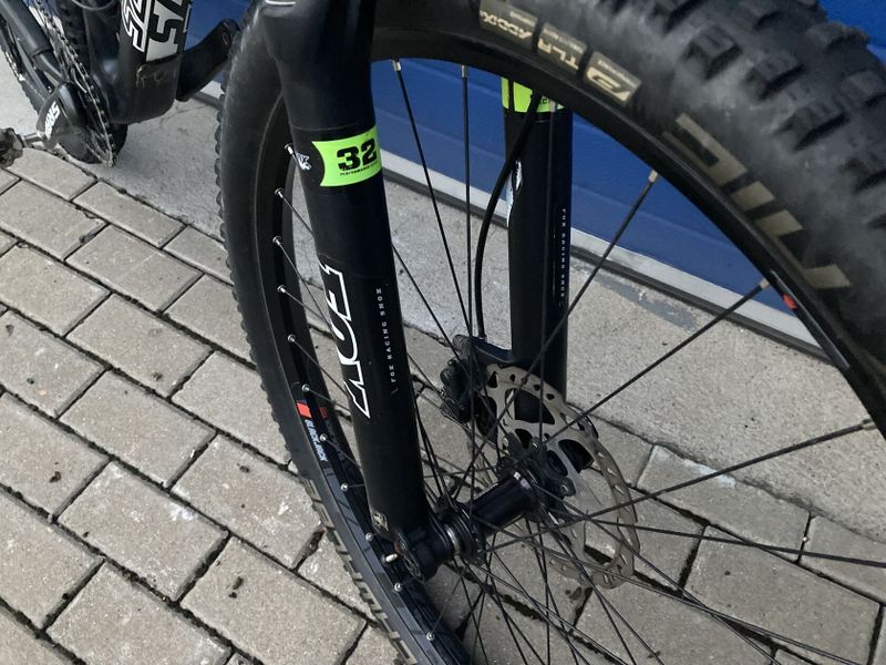 Karbonový Santa Cruz C Tallboy 