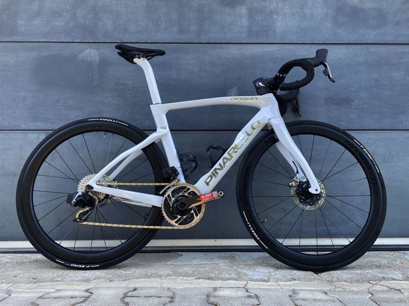 Pinarello Dogma F Disc (NOVÉ, vel. 530, 550) - CRYSTAL WHITE
