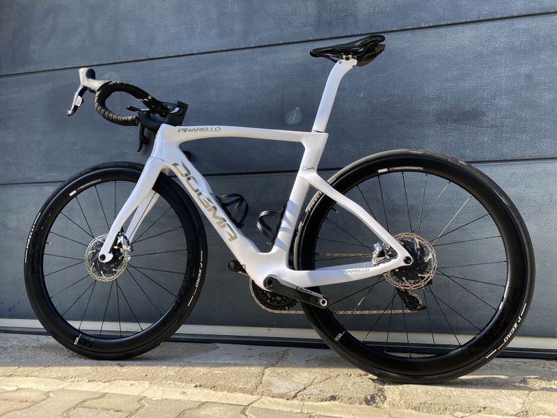 Pinarello Dogma F Disc (NOVÉ, vel. 530, 550) - CRYSTAL WHITE