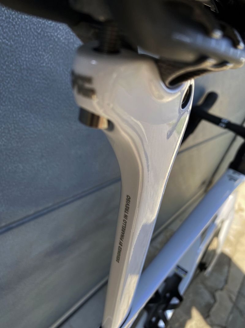 Pinarello Dogma F Disc (NOVÉ, vel. 530, 550) - CRYSTAL WHITE