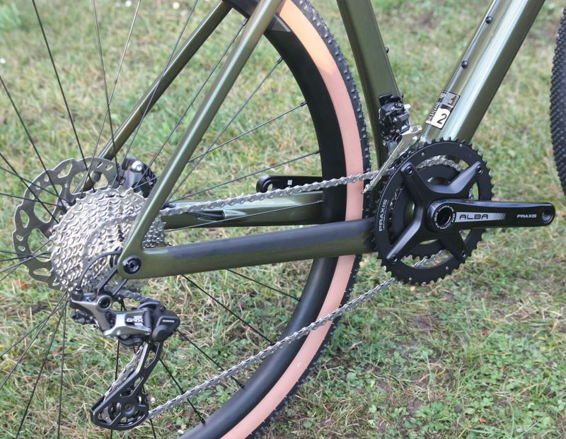 SCOTT Addict Gravel 30 2023 - atraktivní gravel bike s inovovaným karbonovým rámem - NOVÝ