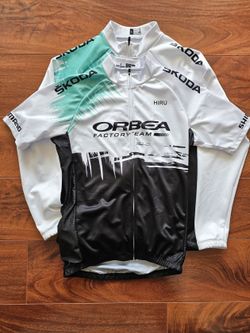 Cyklistické dresy Orbea