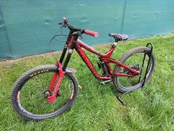 Norco Aurum A1 Blood red/Candy apple red r.v. 2020 velikost M 