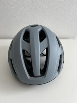 Cyklistická helma Lazer 