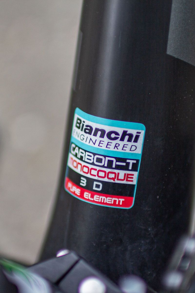 Bianchi Sempre Pro | Shimano 105 R5800 | Fulcrum Racing 7 | vel. 57