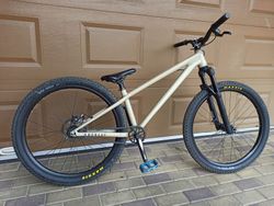 Commencal Absoluth 