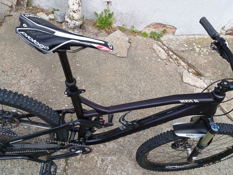 Canyon Nerve AL 8.0 (27,5")