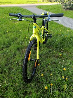 Dětské kolo MAXBIKE Denali 24 žlutý reflex + modrá - zelená 