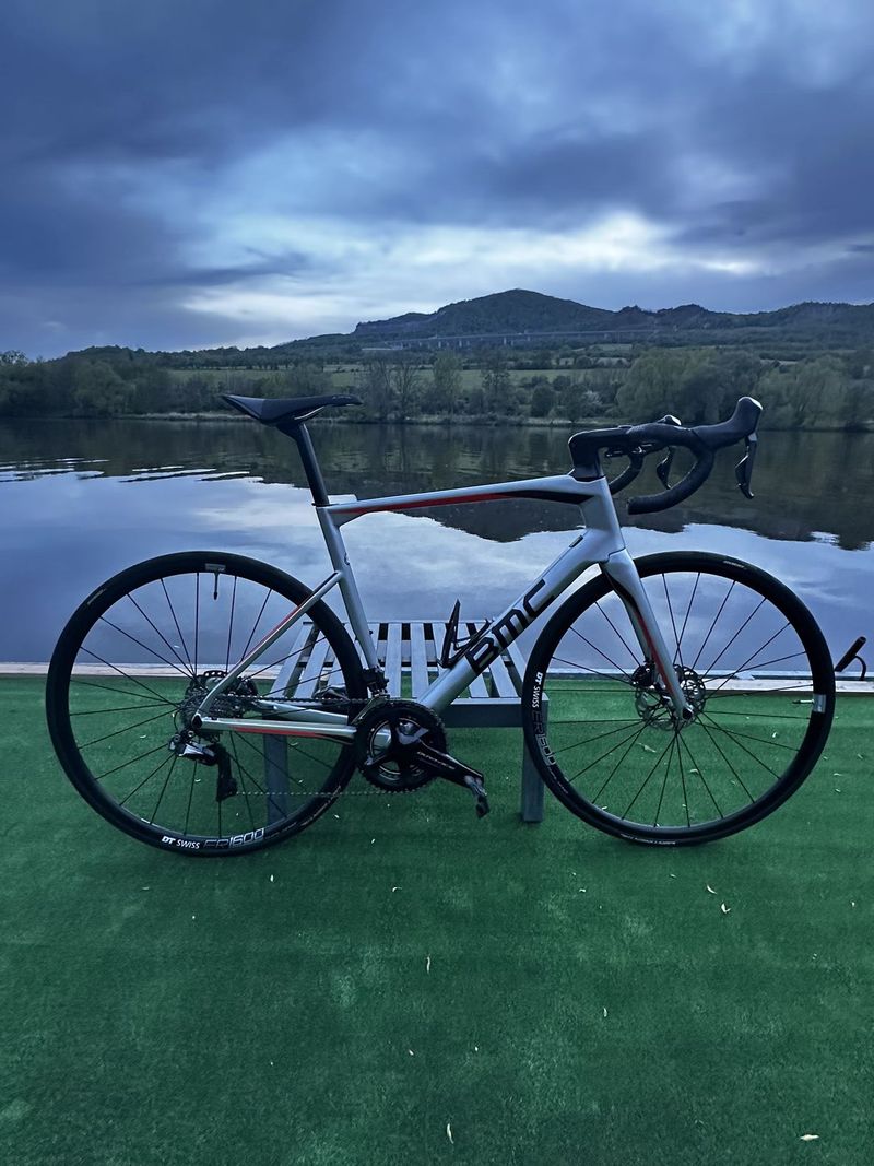 BMC Roadmachine 01 One, dura ace di2