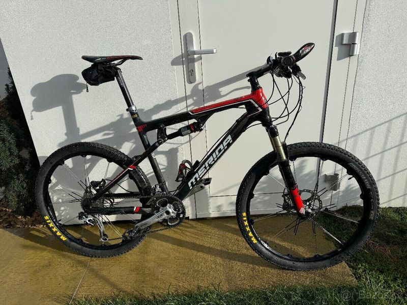 Merida ninety six 3500 carbon rám 21", kola 26", Shimano XT