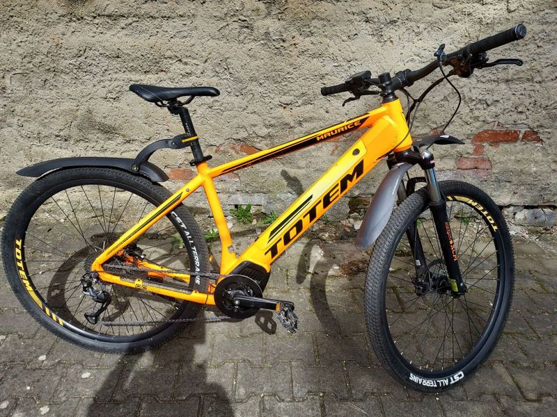 Prodám ELEKTROKOLO TOTEM MAURICE 29" ORANŽOVÁ vel.19-TESTBIKE